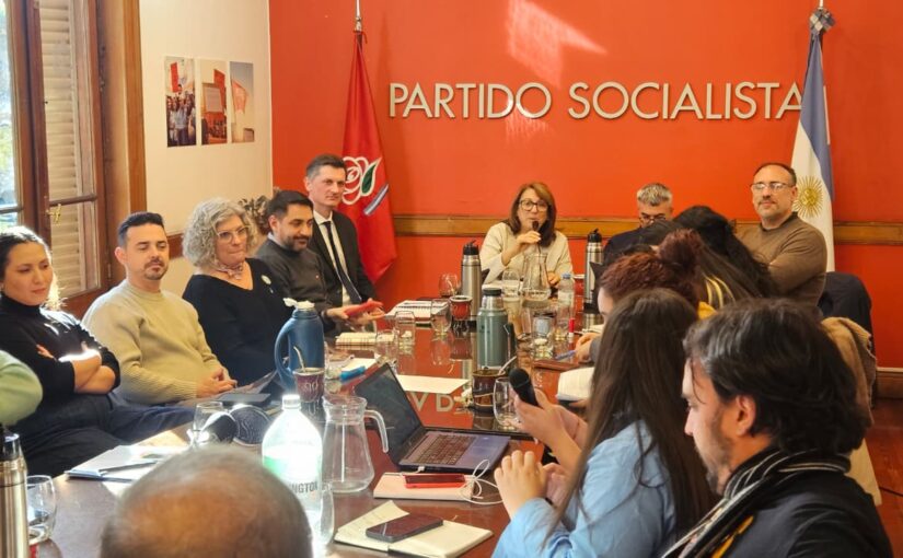 El Partido Socialista definió que presentará candidatura presidencial propia para 2027